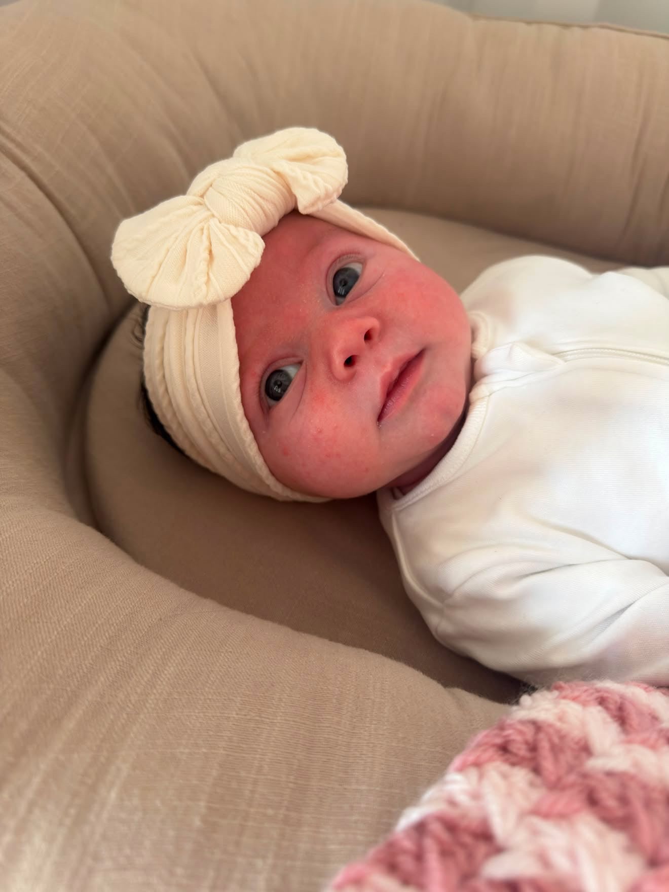 Ivory Smaller Bow Cable Knit Headband
