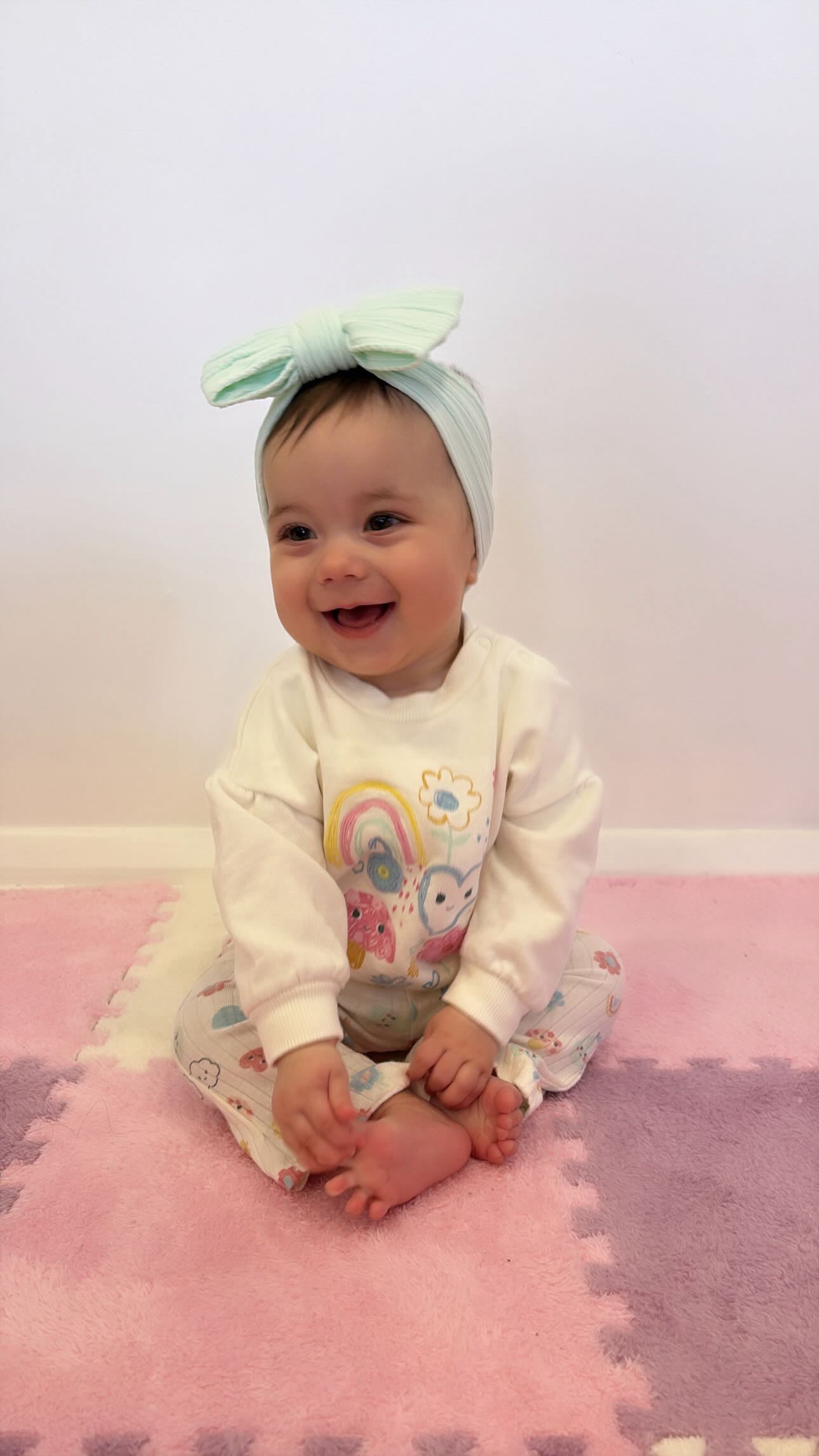 Light Aqua Green Larger Bow Cable Knit Headband