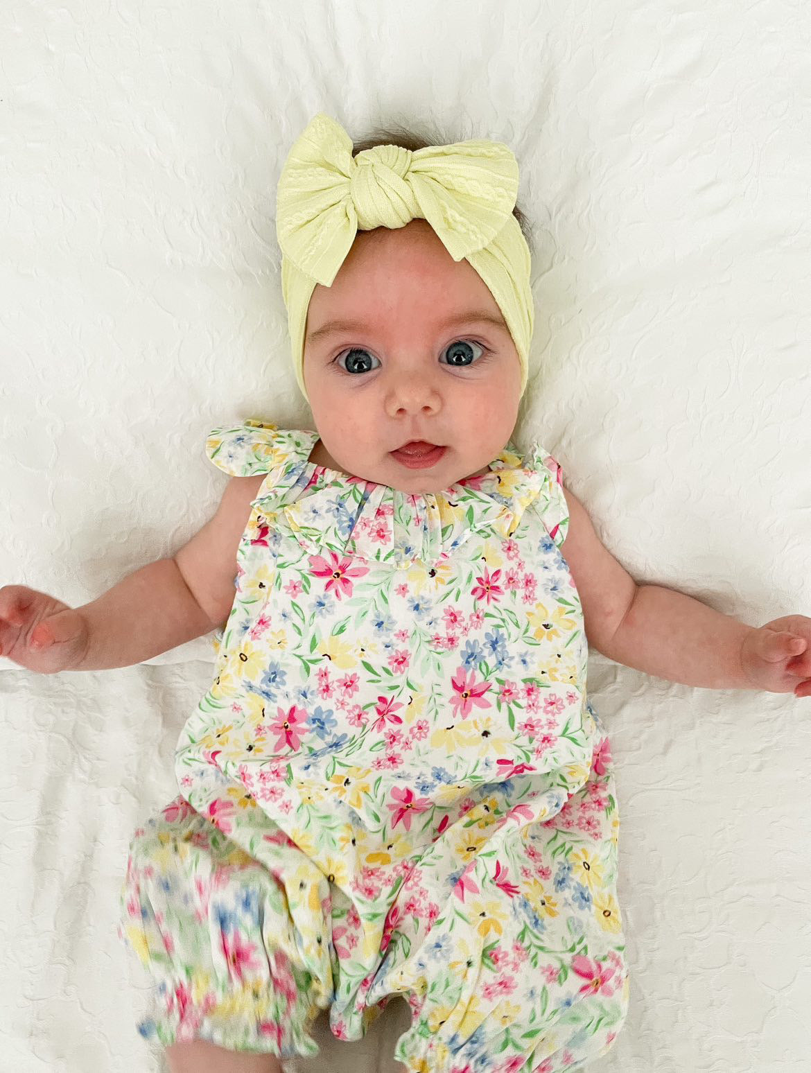 Bright Lime Green Smaller Bow Cable Knit Headband