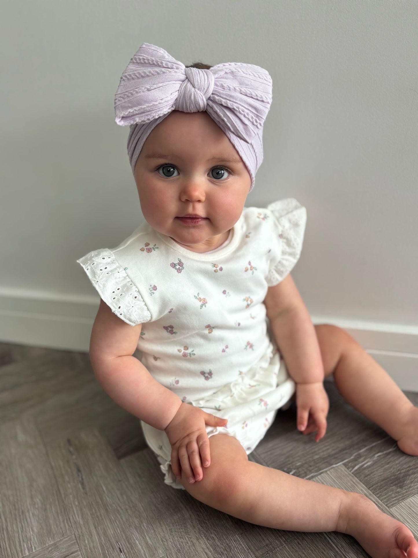 Pale Lilac Larger Bow Cable Knit Headband