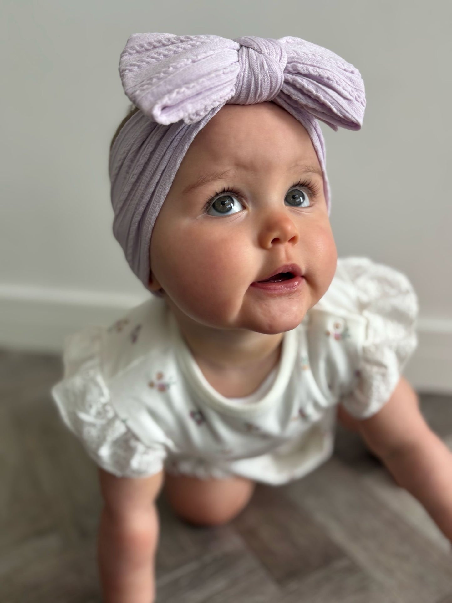 Pale Lilac Larger Bow Cable Knit Headband
