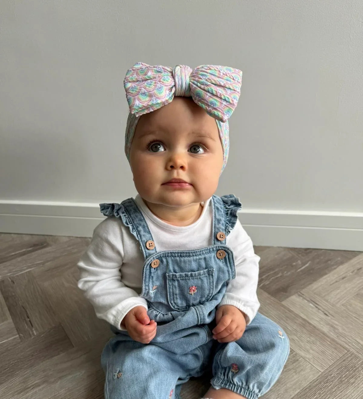 Rainbow Pattern Larger Bow Cable Knit Headband