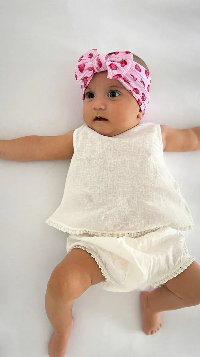 Pale Pink Strawberry Smaller Bow Cable Knit Headband
