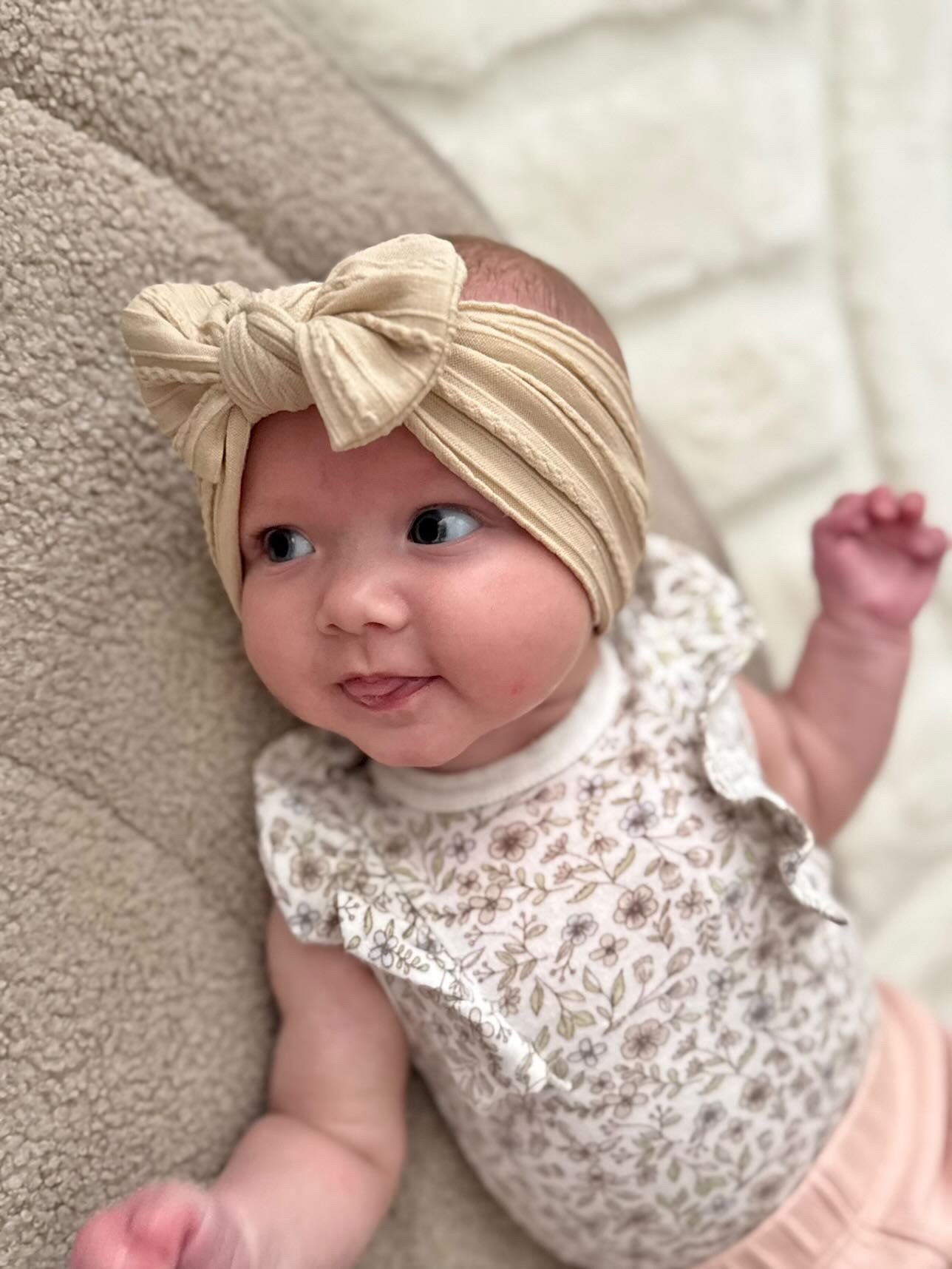 Latte Smaller Bow Cable Knit Headband
