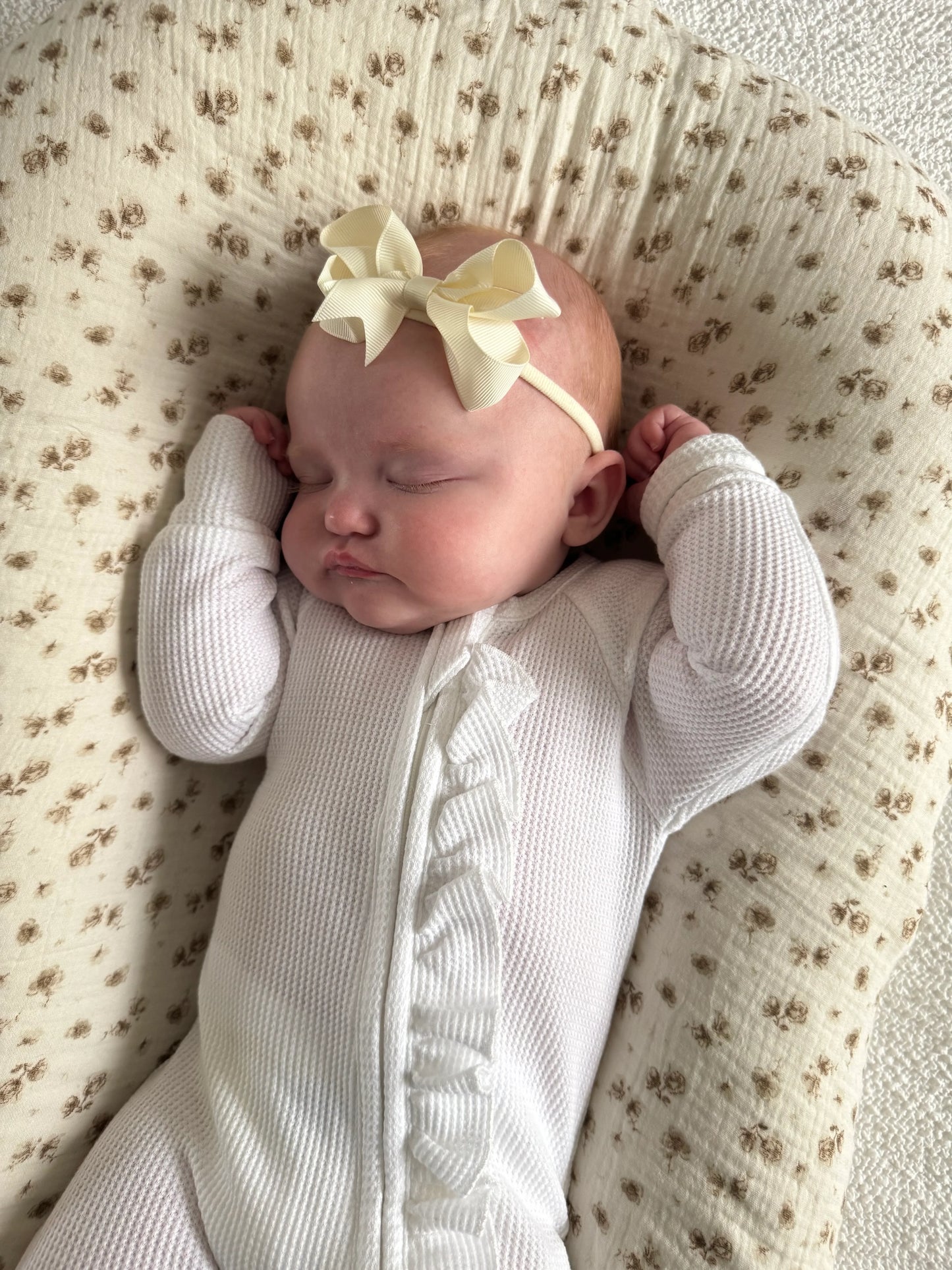 Cream 3 Inch Baby Bow Headband For Babies From Newborn - Image 4