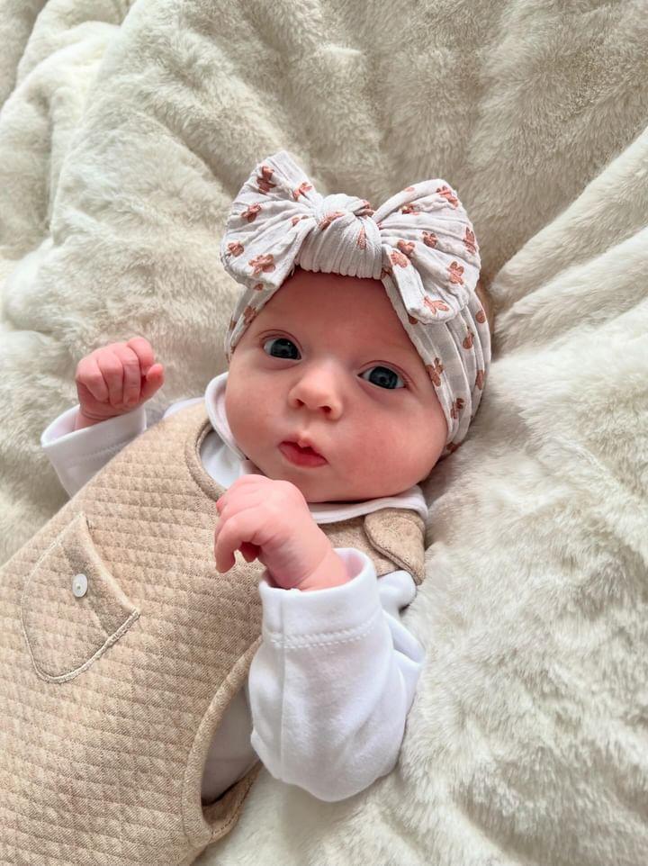 Gingham Gingerbread Man Christmas Smaller Bow Headband - Image 3