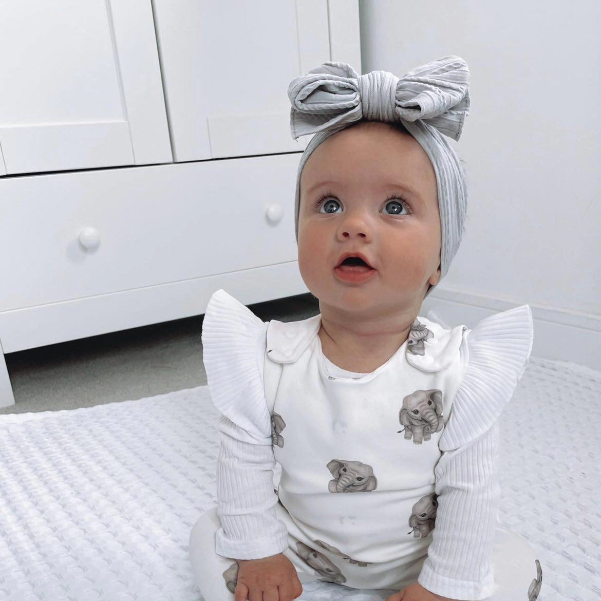 Light Grey Larger Bow Headband Suitable From Newborn - Image 4