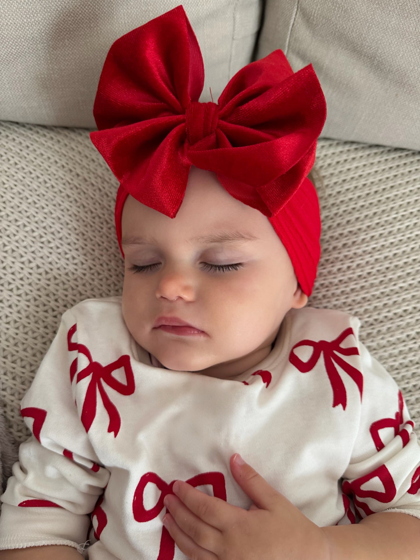 Christmas Red Velvet Larger Bow Headband For Baby Girls - Image 5