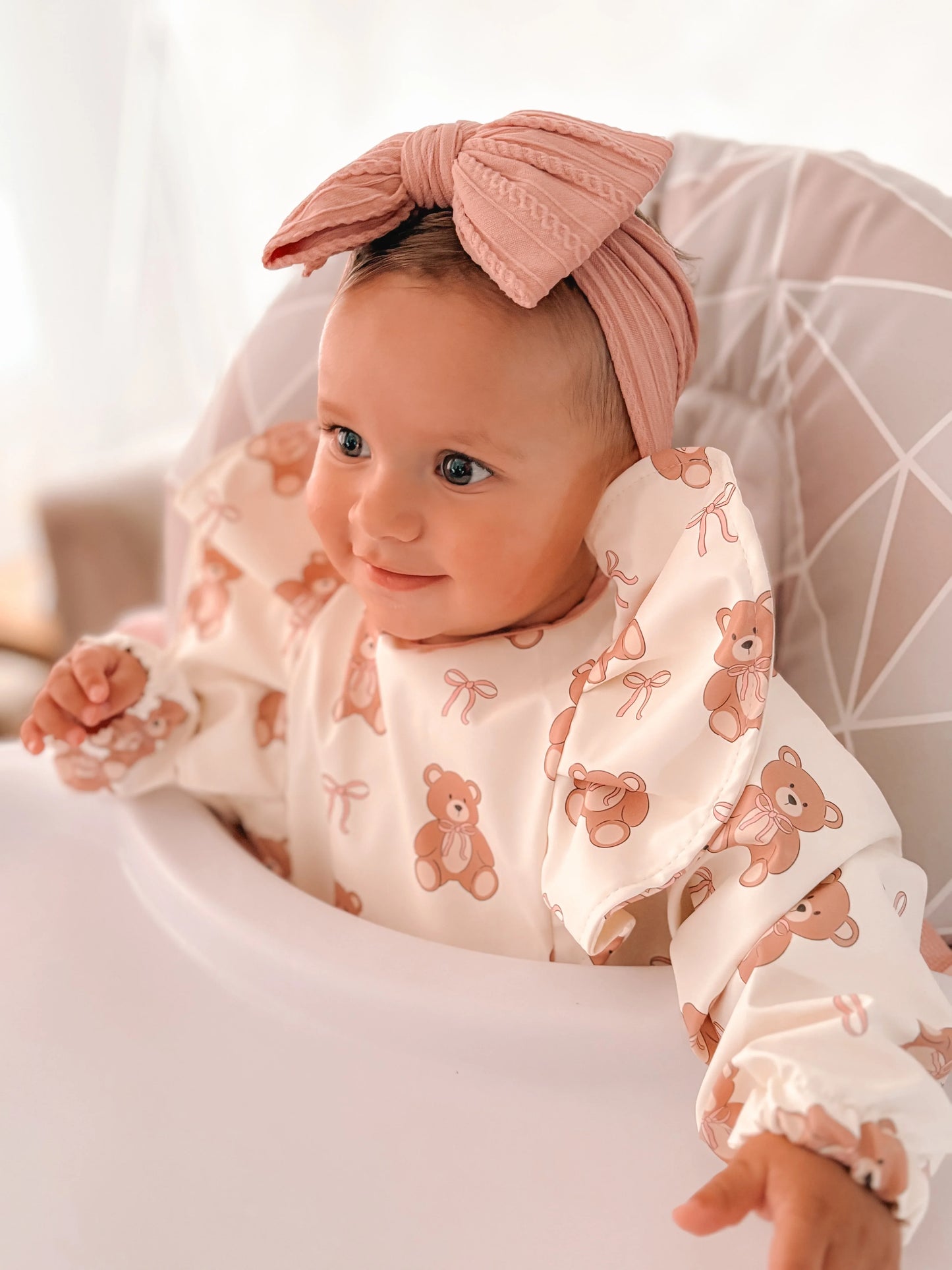 Teddy Bear Bow Pattern Frill Detailed Waterproof Bib with Sleeves