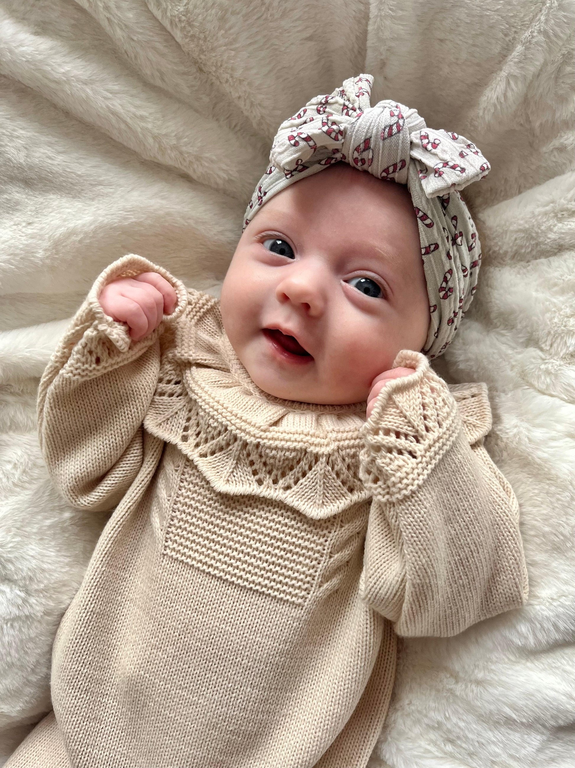 Neutral Candy Cane Christmas Smaller Bow Cable Knit Headwrap - Betty Brown Boutique Ltd