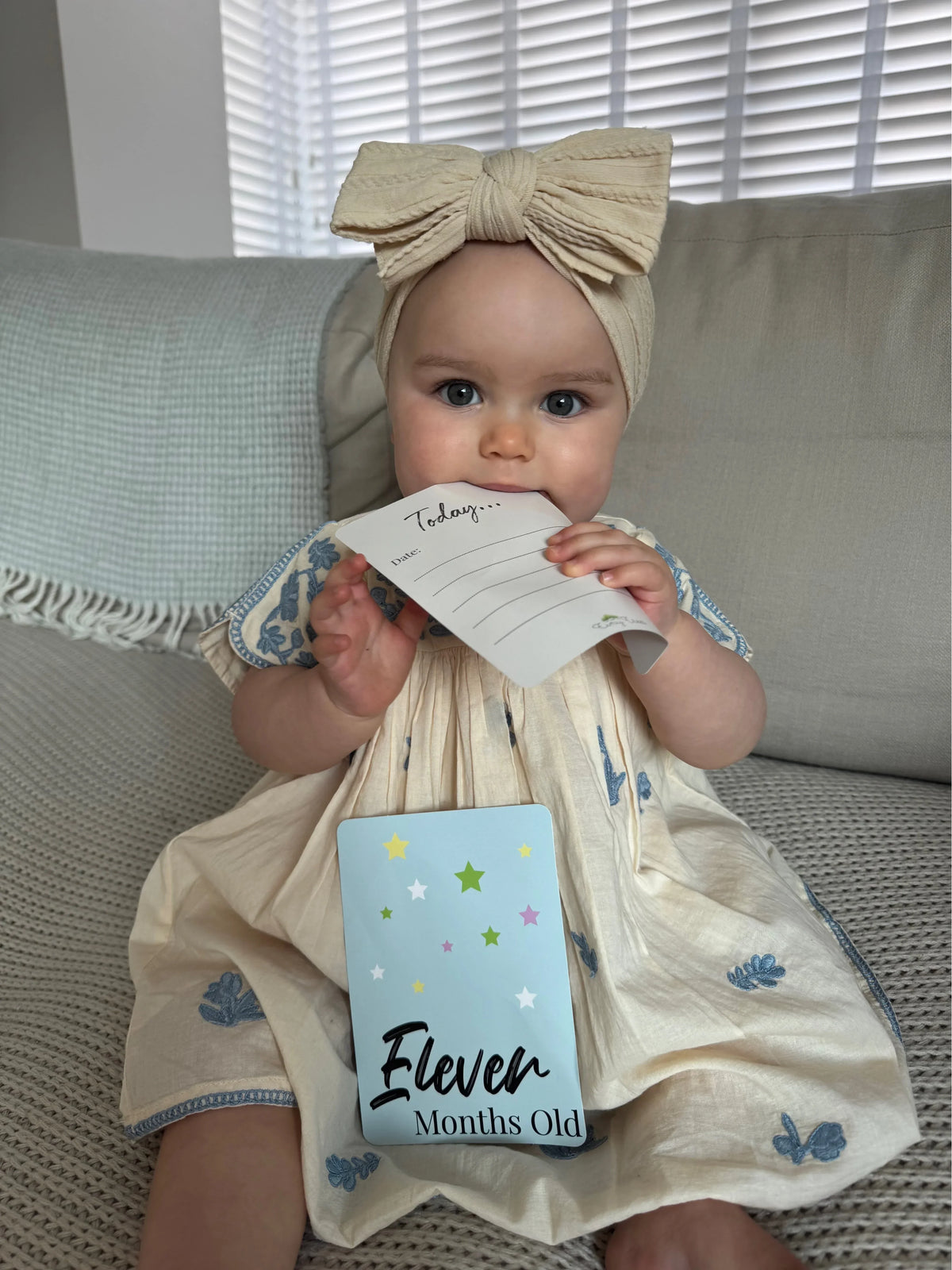 Sand Larger Bow Headband Suitable For Newborns to Toddlers - Image 3