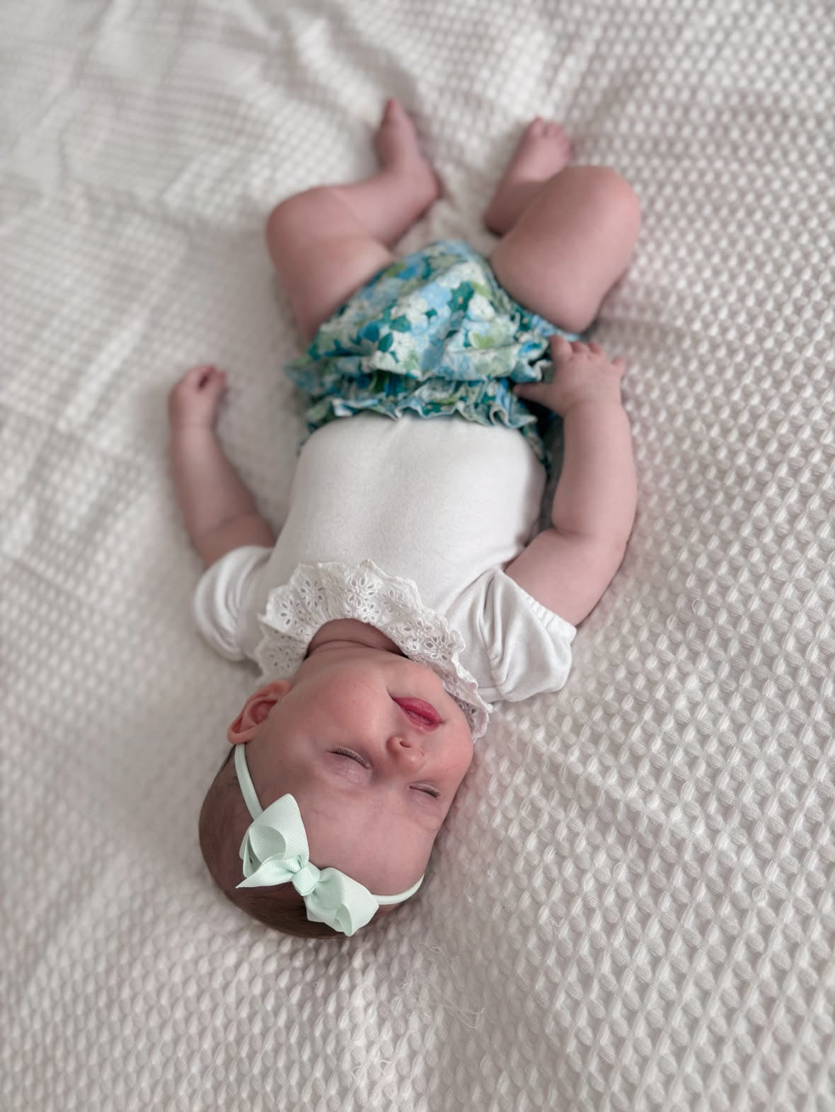 Mint Green 2.5 inch Ribbon Dainty Bow On Headband