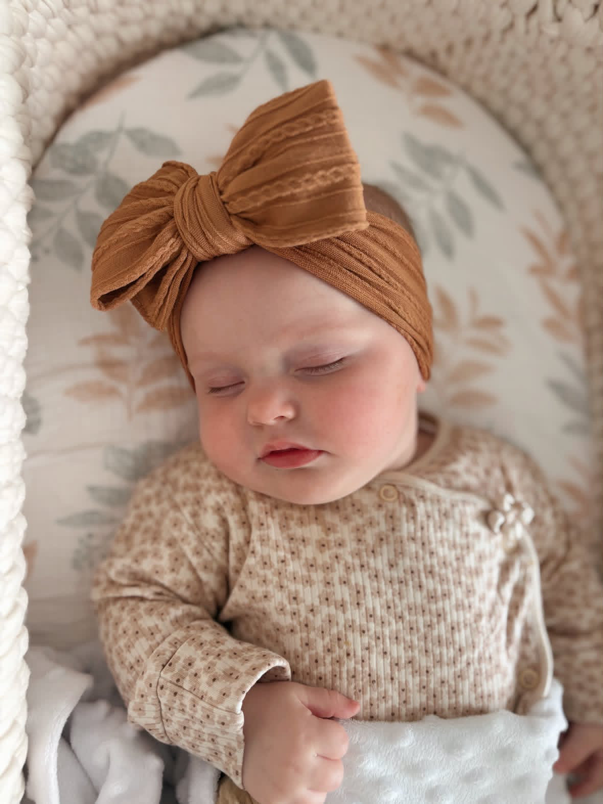 Rust Brown Larger Bow Cable Knit Headband