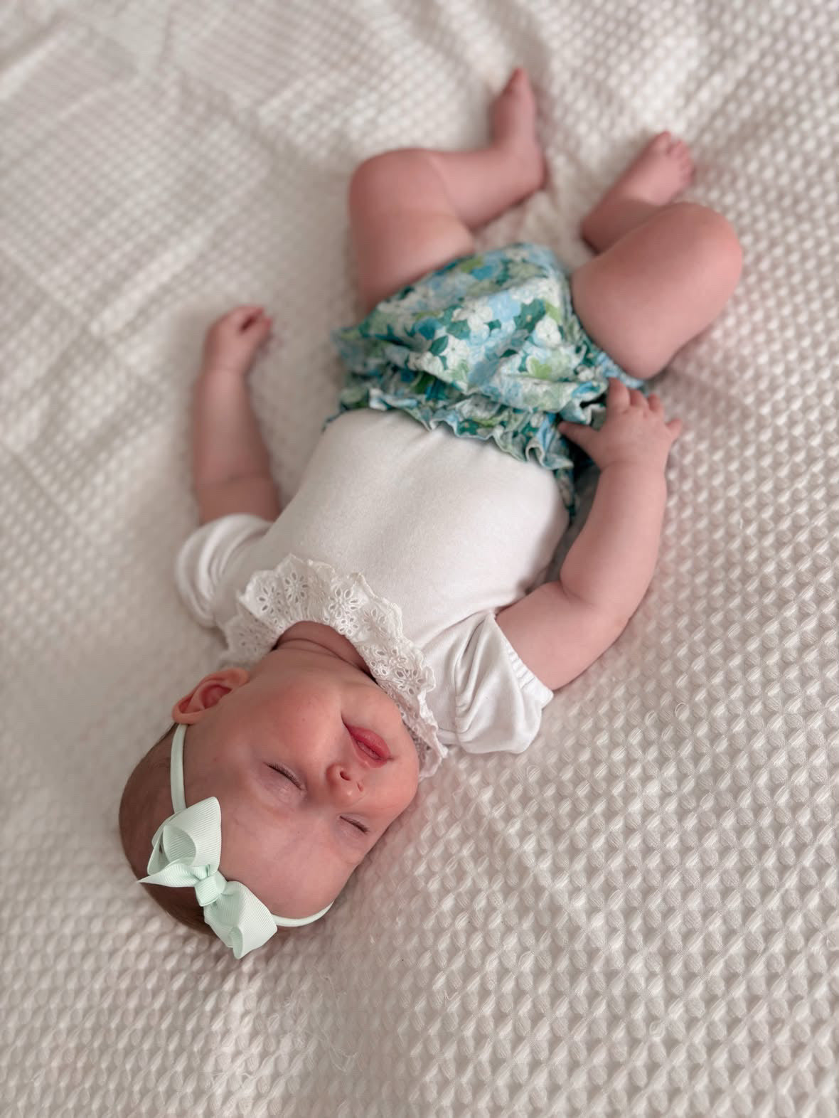 Mint Green 2.5 inch Ribbon Dainty Bow On Headband