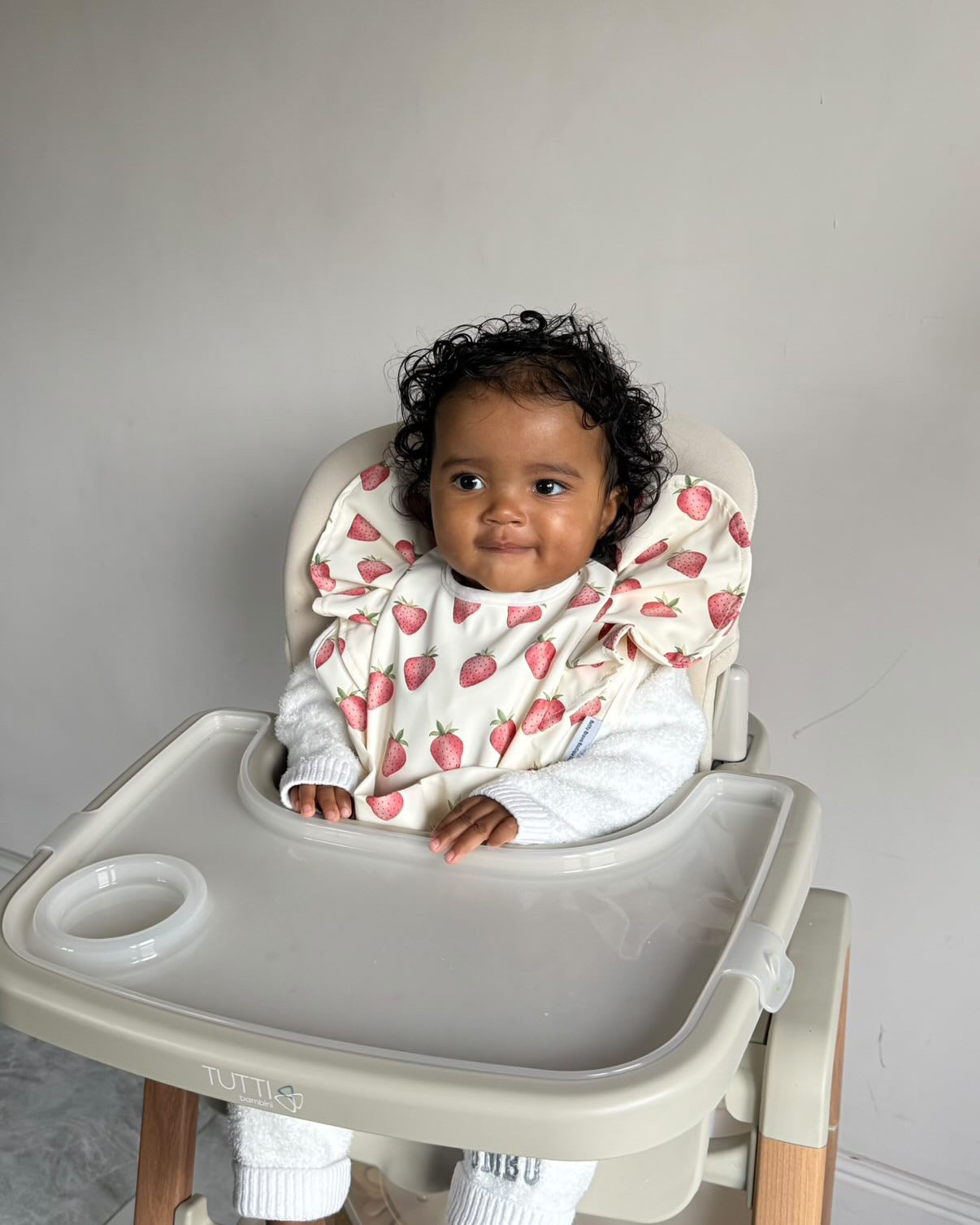 Cream Strawberry Frill Waterproof Bib For 6-18 Months Old - Image 5