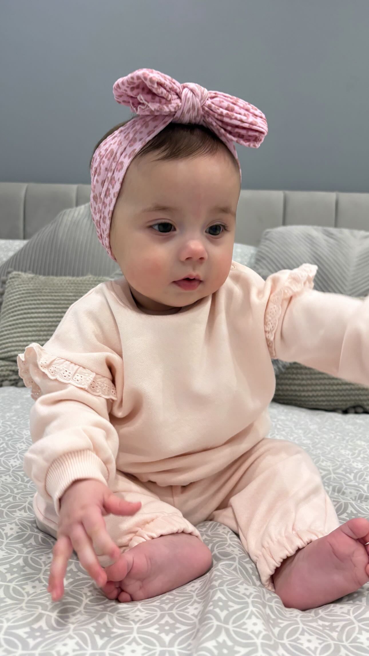 Pink Leopard Pattern Larger Bow Cable Knit Headband