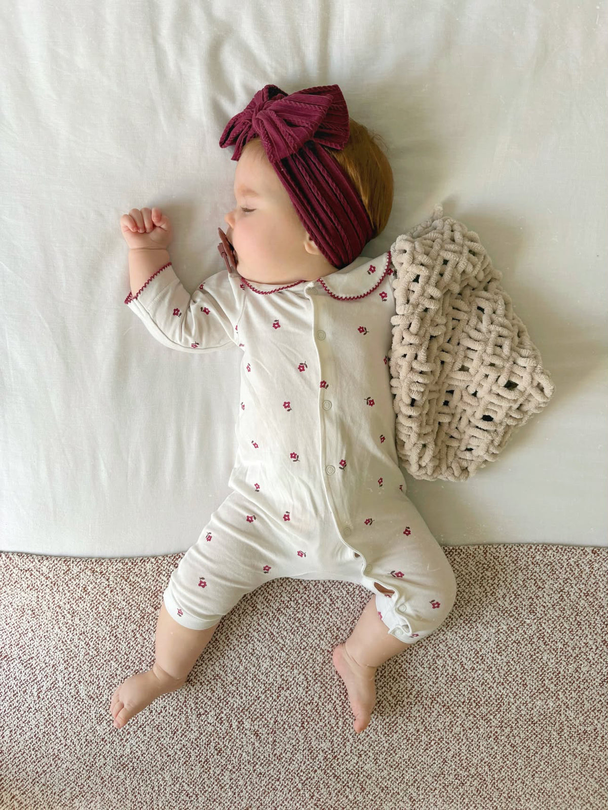 Burgundy-Maroon Larger Bow Cable Knit Headband