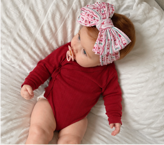 Christmas Pattern Larger Bow Cable Knit Headband - Christmas Collection