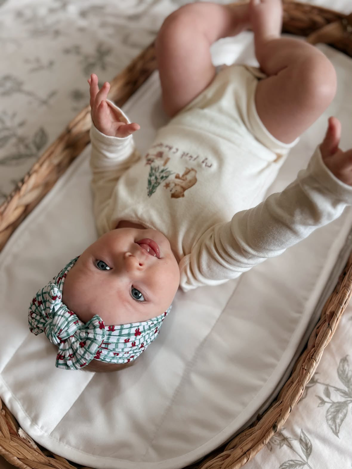 Green Checkered Pattern Bow Print Christmas Smaller Bow Cable Knit Headband - Christmas Collection