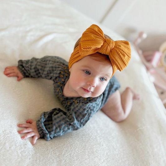 Autumn Leaf Larger Bow Cable Knit Headband