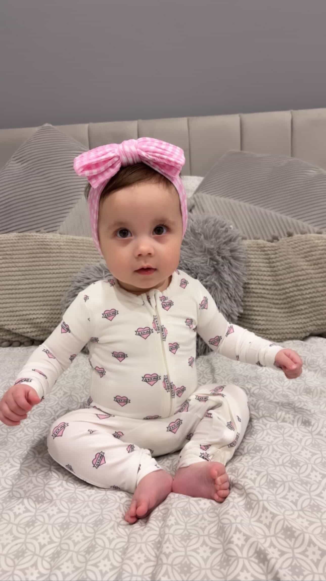 Pink Gingham Pattern Larger Bow Cable Knit Headband