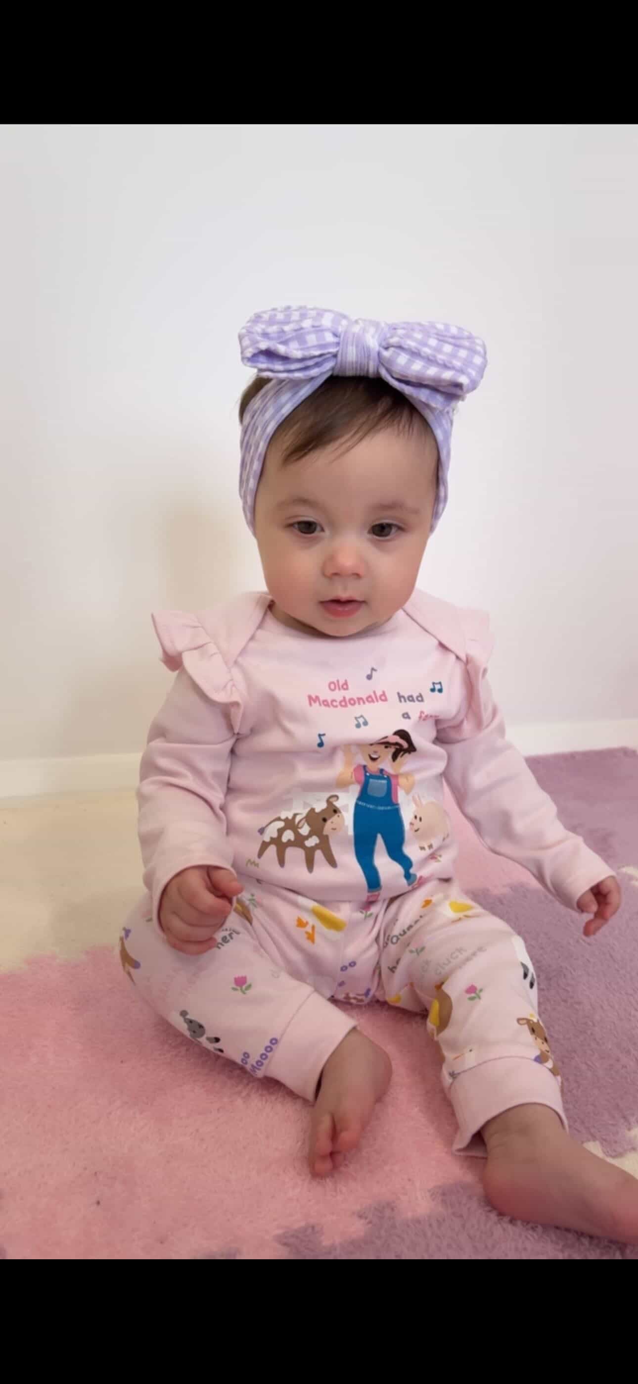 Lilac Gingham Pattern Larger Bow Cable Knit Headband