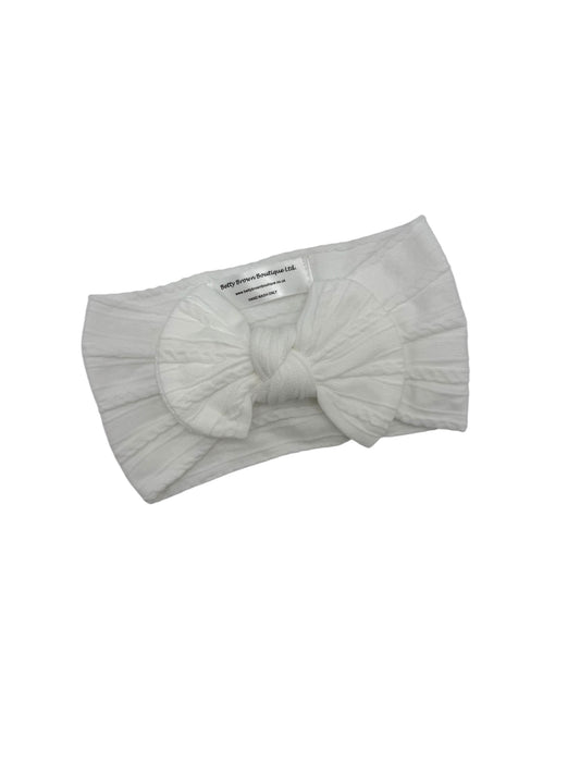 Off White Cable Knit Smaller Bow Headband