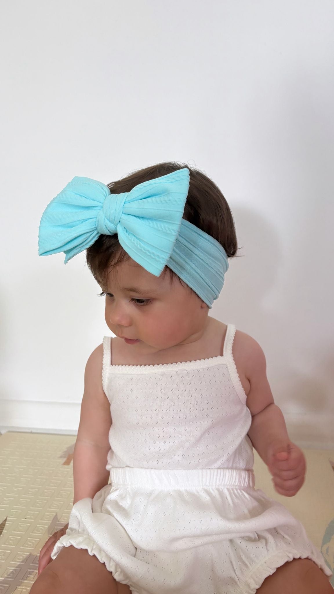 Light Blue Larger Bow Cable Knit Headband