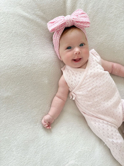 Pretty Pink Daisy Pattern Larger Bow Cable Knit Headband