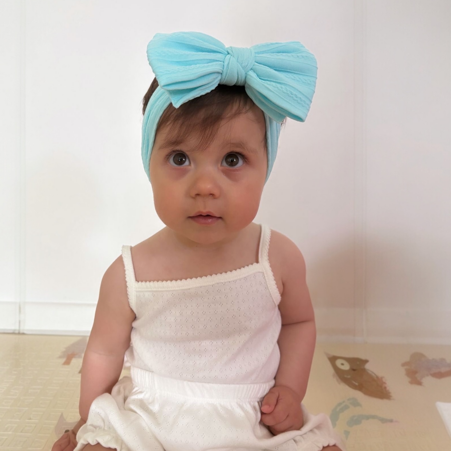 Light Blue Larger Bow Cable Knit Headband