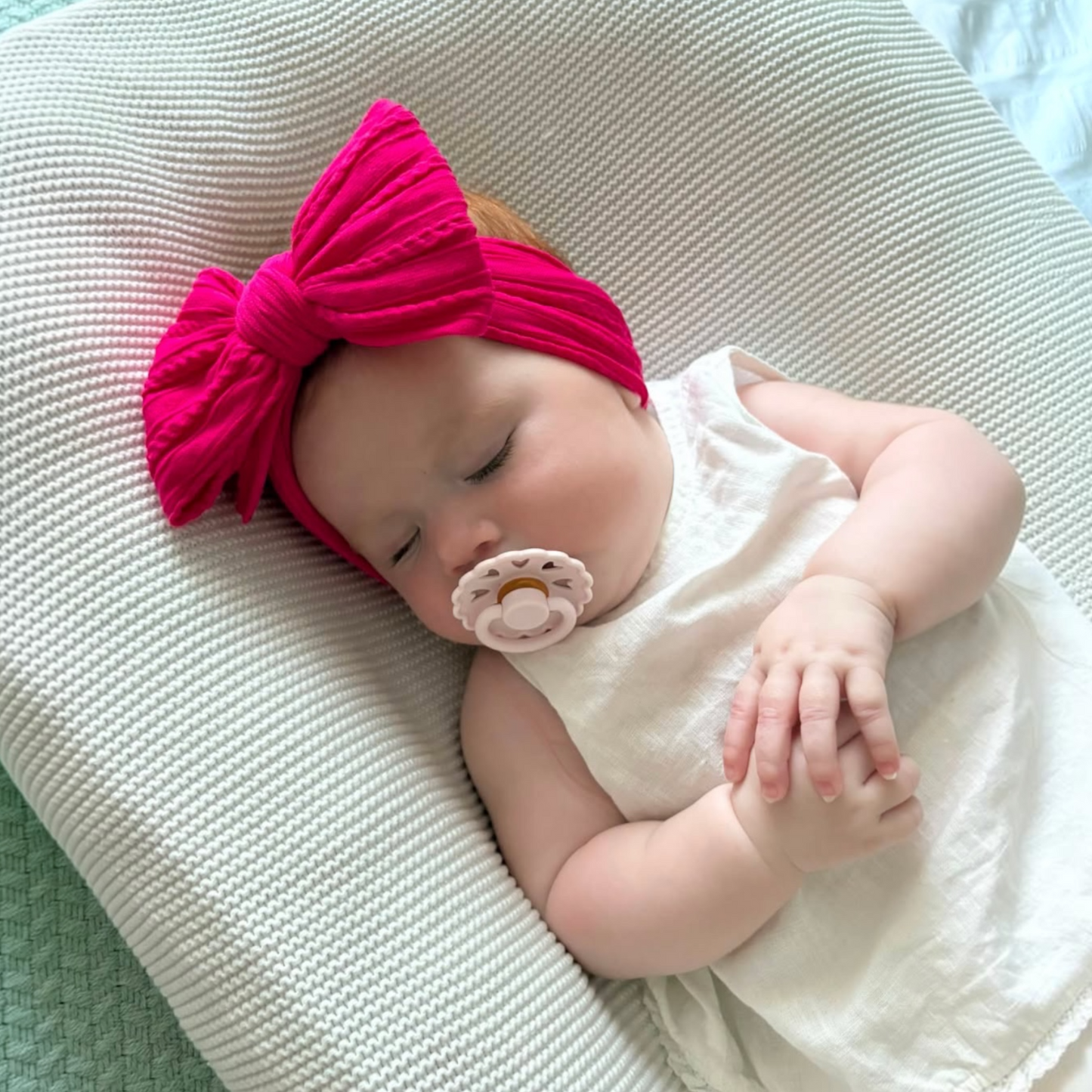 Hot Pink Larger Bow Cable Knit Headband