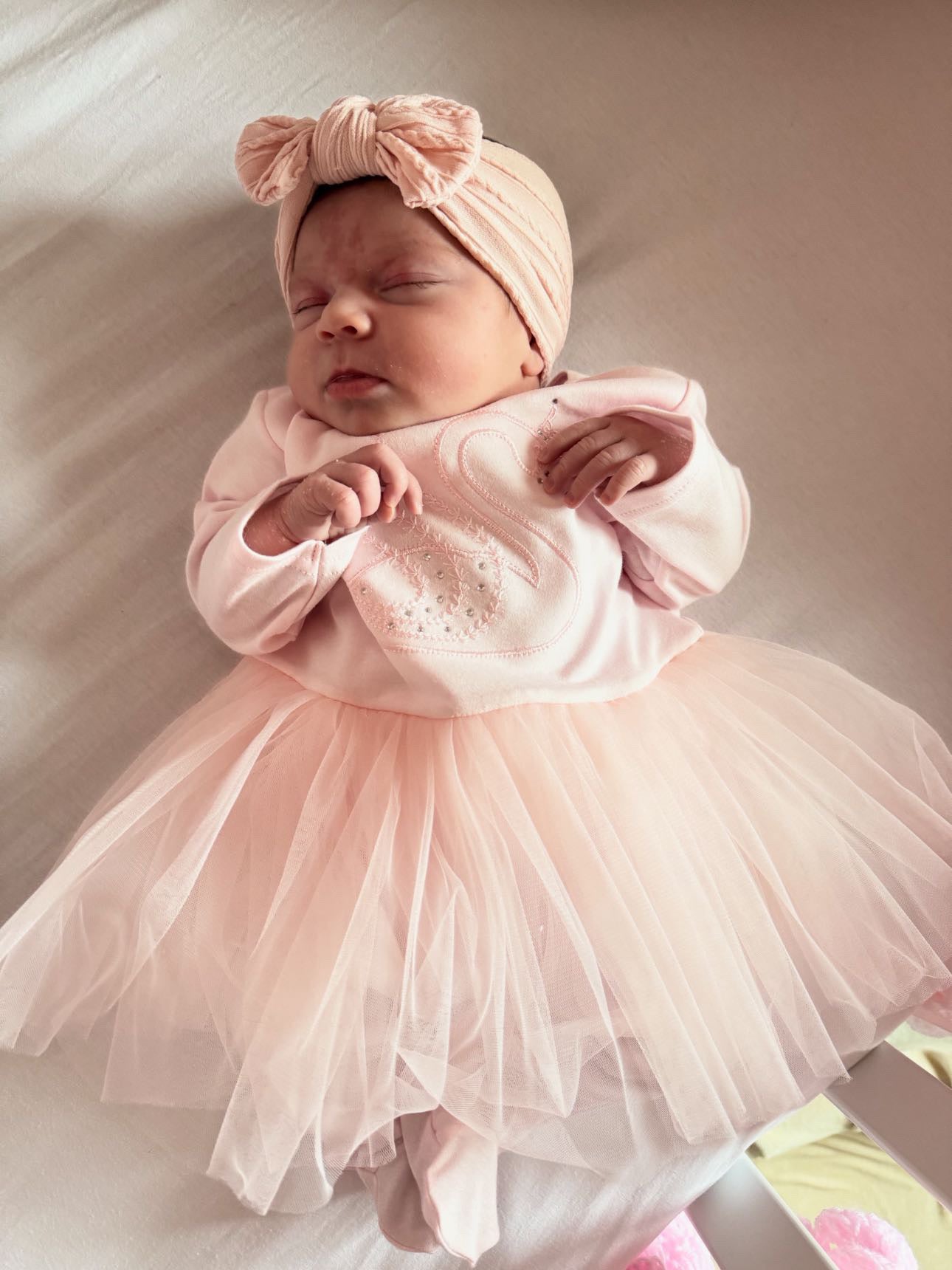 Rosewater Pink Smaller Bow Cable Knit Headband