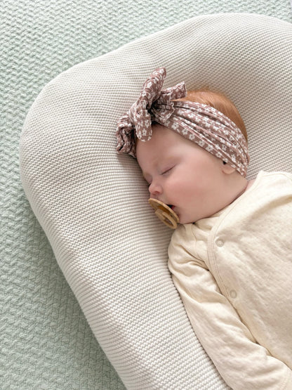 Chocolate Daisy Pattern Larger Bow Cable Knit Headband