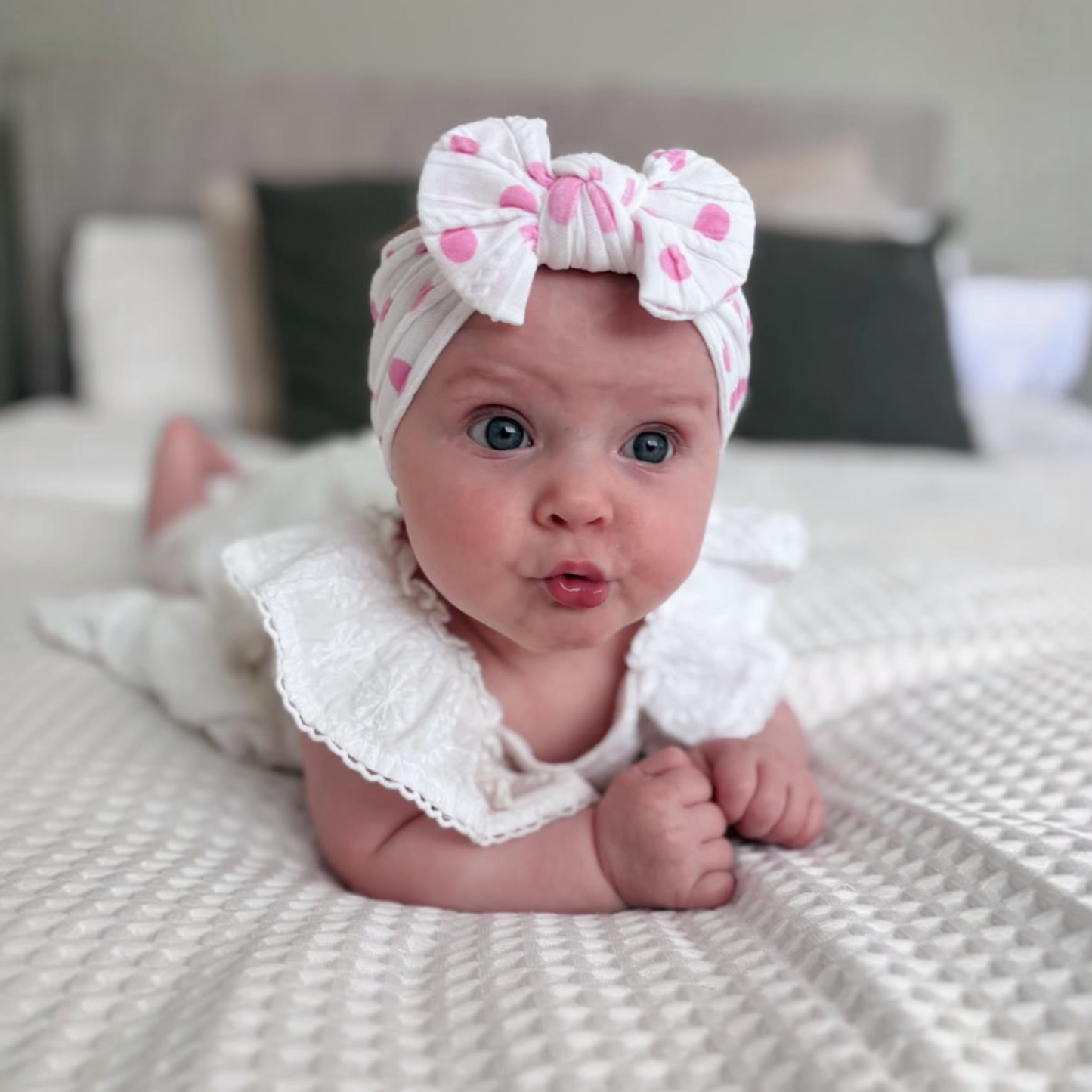 Pink Polkadot Pattern Smaller Bow Cable Knit Headband