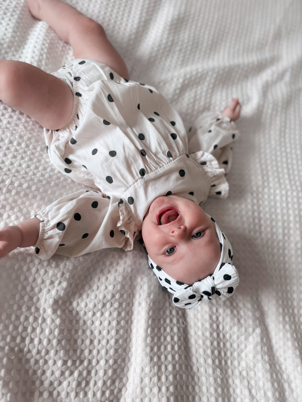 Black Polkadot Pattern Smaller Bow Cable Knit Headband