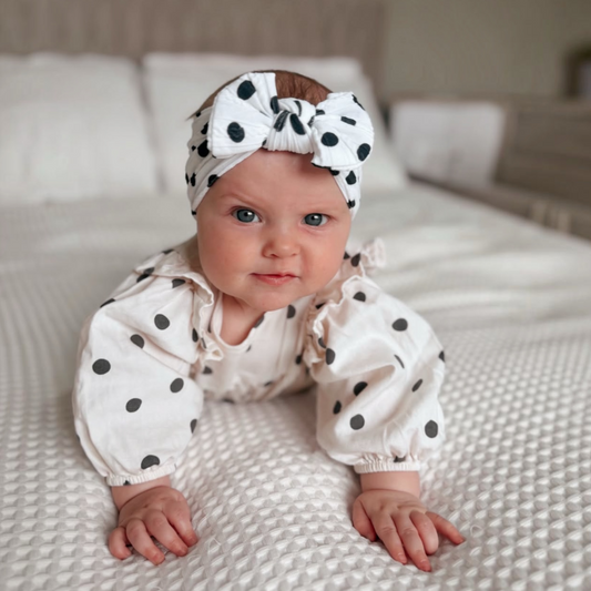 Black Polkadot Pattern Smaller Bow Cable Knit Headband