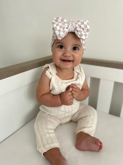 Neutral Checkered Pattern Larger Bow Cable Knit Headband