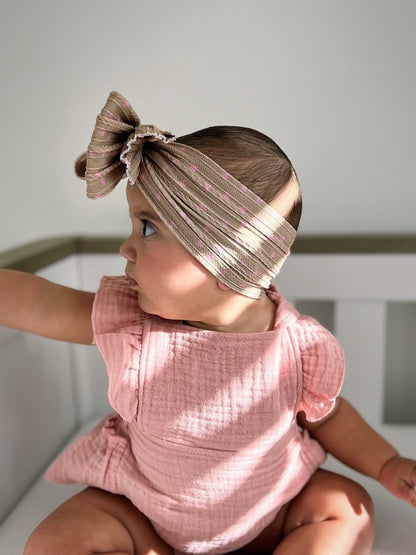 Brown and Pink Hearts Pattern Larger Bow Cable Knit Headband