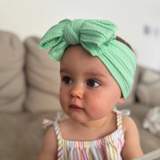 Apple Green Larger Bow Cable Knit Headband