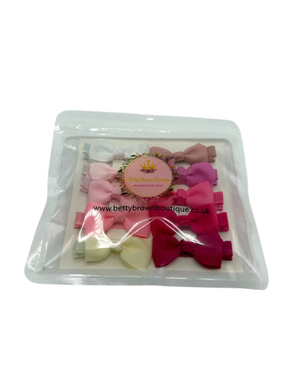 Bow Lovers Bundle Includes Bib, Headbands & Clips For Girls - Image 2