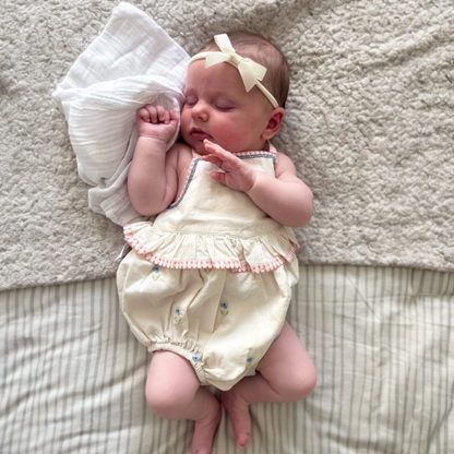 Cream 2.5 inch Dainty Bow Headband For Baby Girls - Image 1