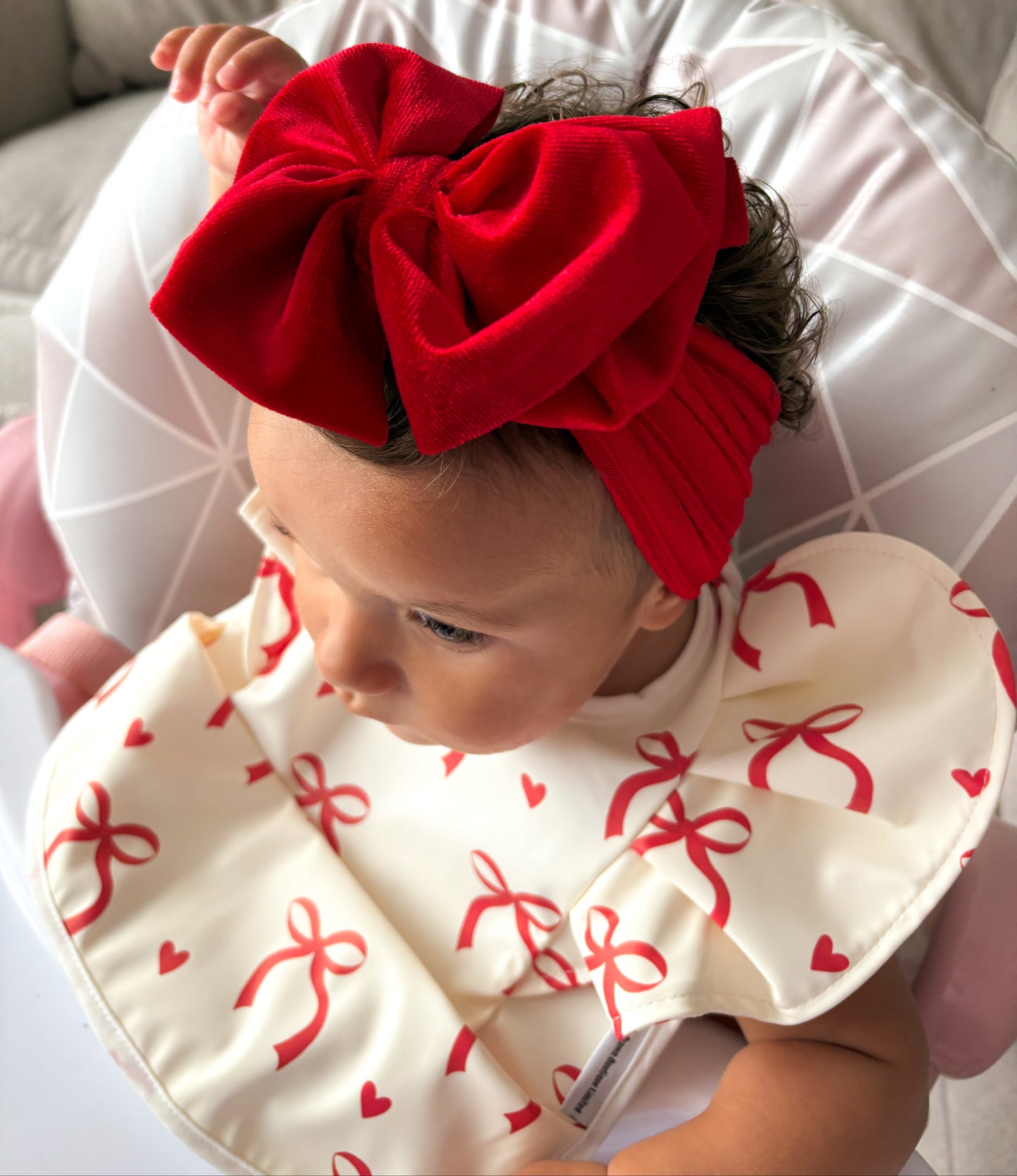  Christmas Cream & Red Bow Waterproof Bib For 6-18 Months - Image 2
