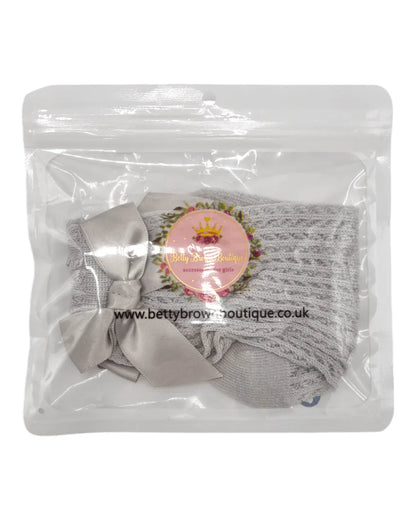 Grey Open Patterned Knee High Style Baby Socks With Bow - Image 3