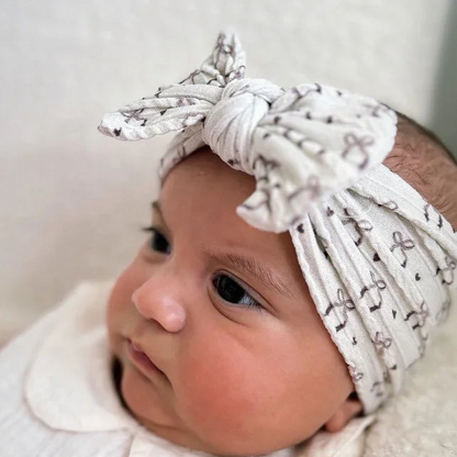 Neutral Bow Pattern Smaller Bow Cable Knit Headband