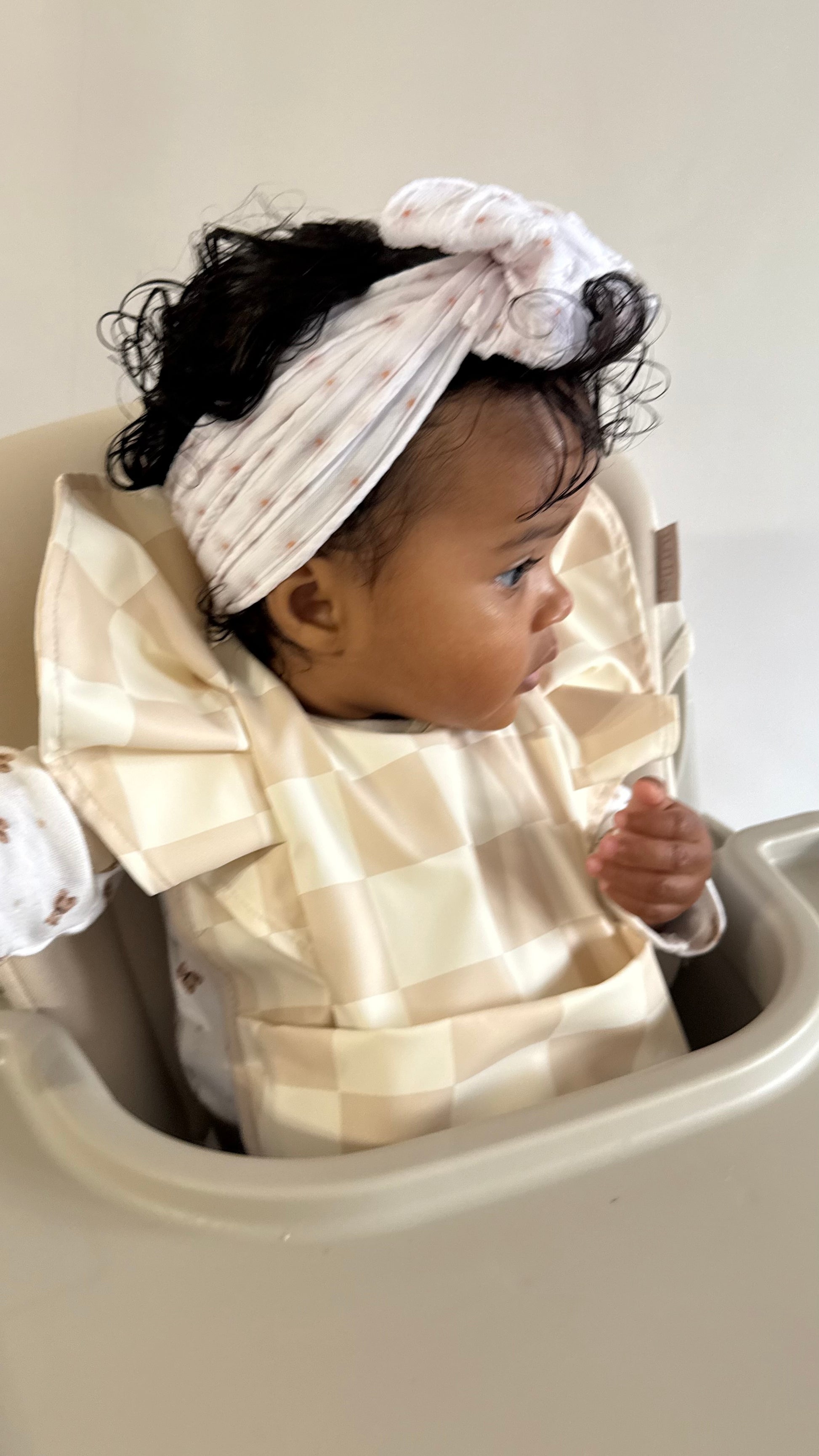 Neutral Checkered Waterproof Bib For Girls From 6-18 Months - Image 2