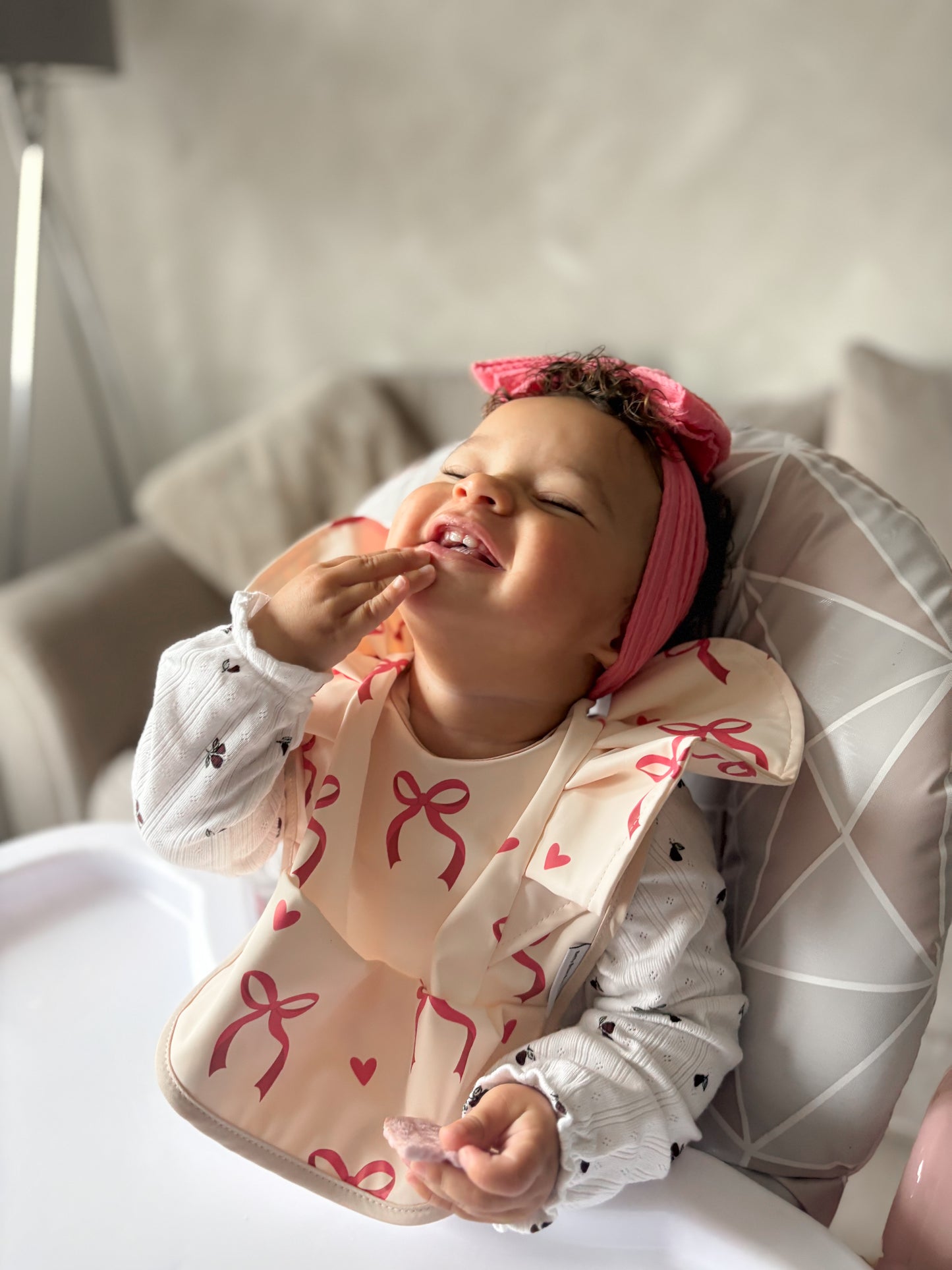Pink Bow Print Waterproof Bib For 6-18 Months Old - Image 6