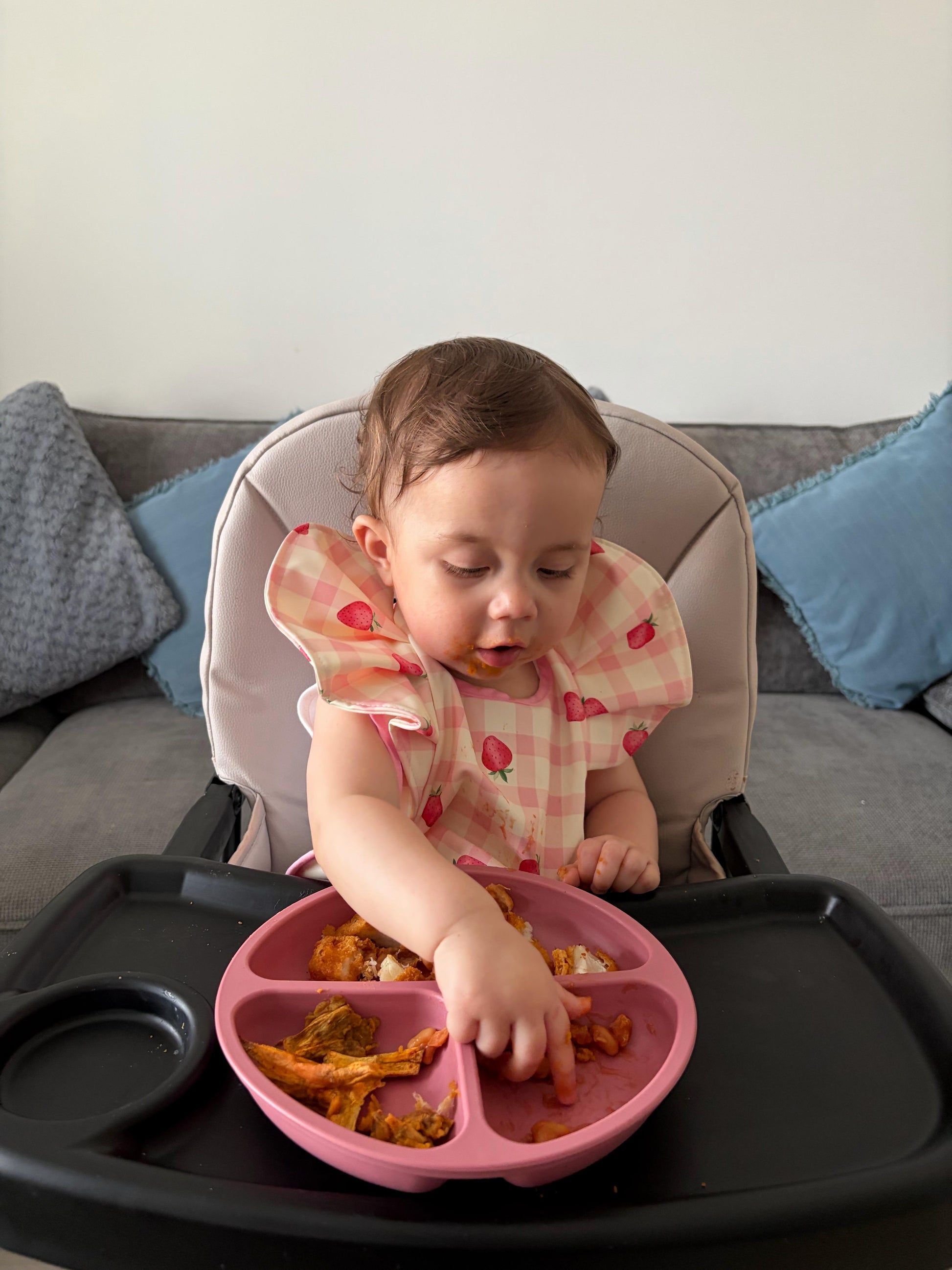 Croissant Pattern Frill Waterproof Bib For 6-18 Months Old - Image 3