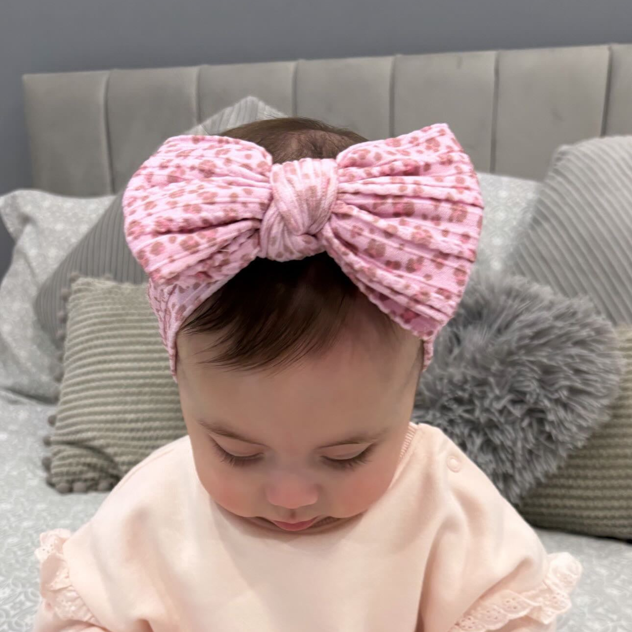 Pink Leopard Pattern Larger Bow Cable Knit Headband