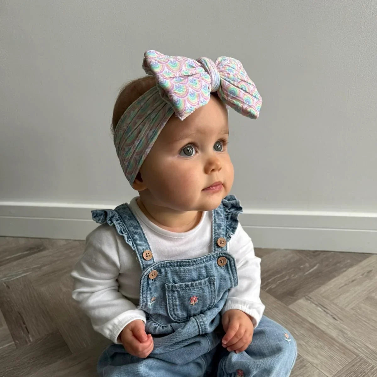 Rainbow Pattern Larger Bow Cable Knit Headband