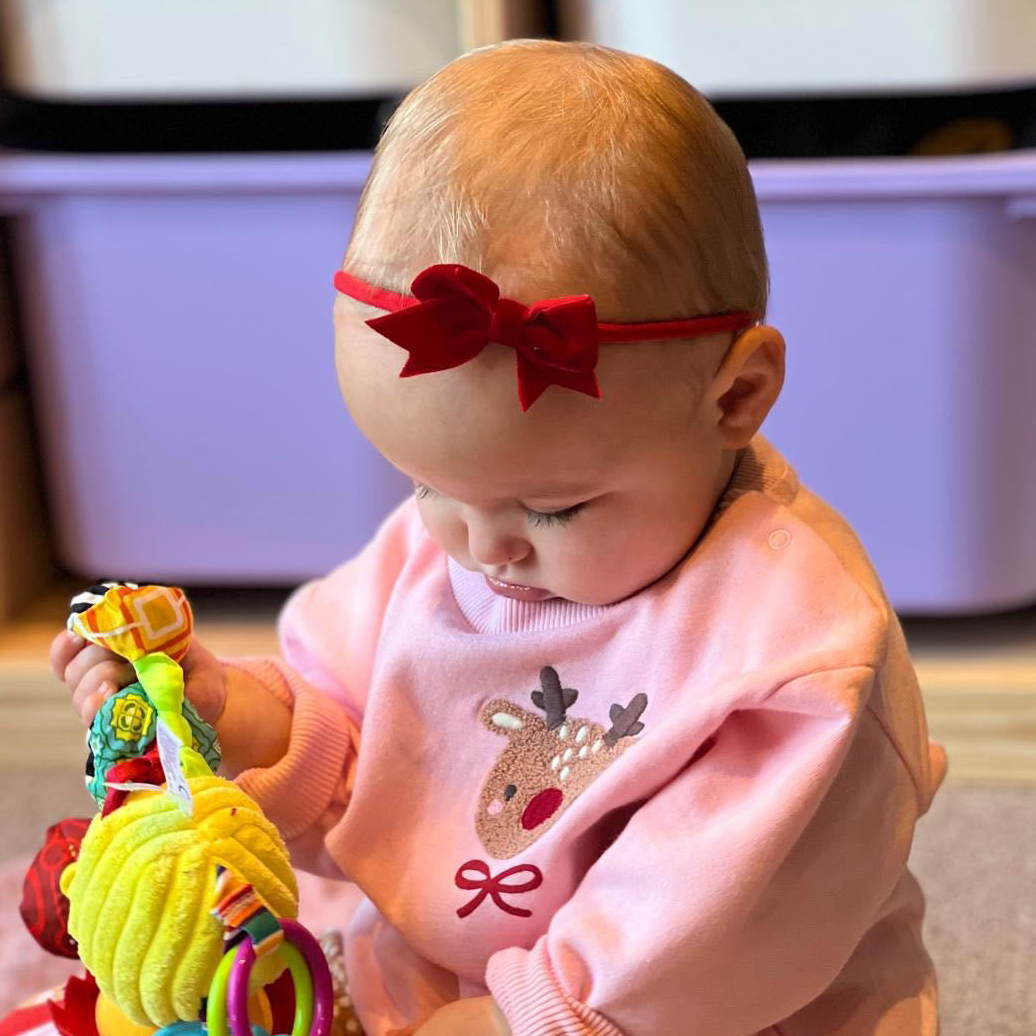 Christmas Red Velvet 2.5 Inch Bow Headband For Babies - Image 1